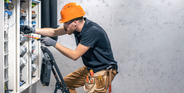 Best Circuit Breaker Repair  in Norwich, CT